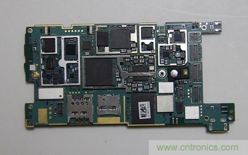 拆解4G新機(jī)索尼M35t：用料十足，易于維修