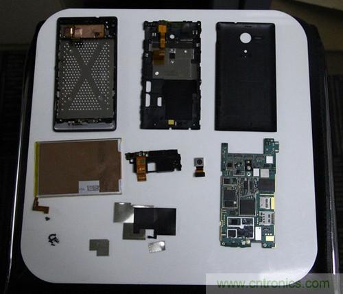 拆解4G新機(jī)索尼M35t：用料十足，易于維修