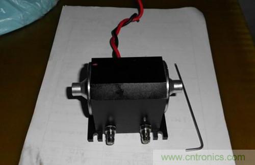 這貨一萬三？50W半導(dǎo)體激光模塊拆解