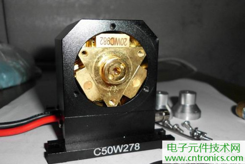 這貨一萬三？50W半導(dǎo)體激光模塊拆解
