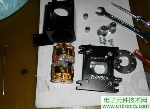 這貨一萬三？50W半導(dǎo)體激光模塊拆解