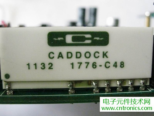 拆全球首款！安捷倫OLED手持式數(shù)字萬(wàn)用表拆解