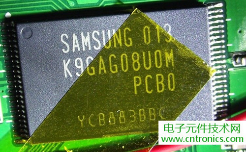 探秘電子紙！一款電紙書的電子墨水屏拆解