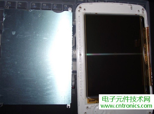 探秘電子紙！一款電紙書的電子墨水屏拆解