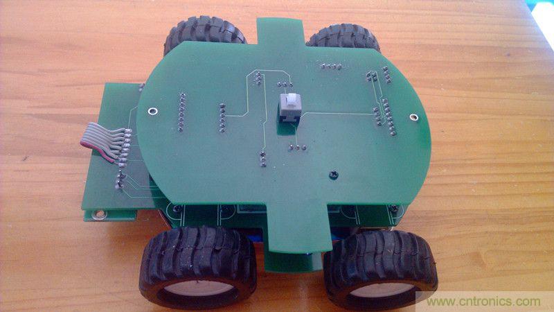 牛人力作！PCB版藍(lán)牙智能小車(chē)DIY