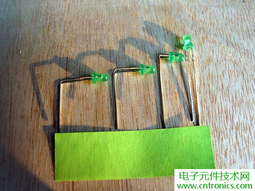 工科男的圣誕禮物:簡(jiǎn)易LED圣誕樹(shù)DIY