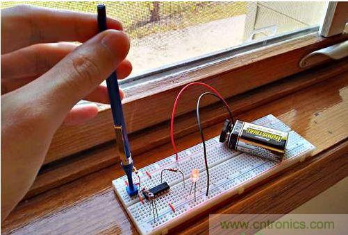 DIY:教你10分鐘自制光線探測(cè)器