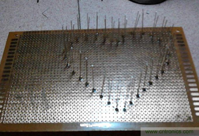 三八節(jié)將至！DIY心形LED流水燈！你們懂的~