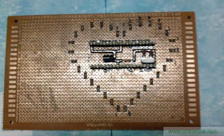 三八節(jié)將至！DIY心形LED流水燈！你們懂的~