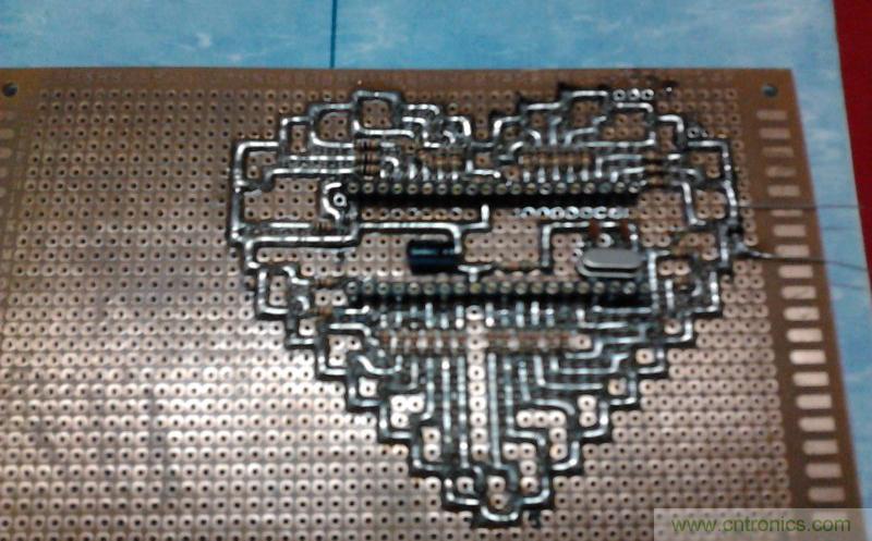 三八節(jié)將至！DIY心形LED流水燈！你們懂的~