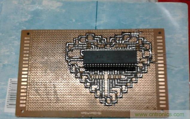 三八節(jié)將至！DIY心形LED流水燈！你們懂的~