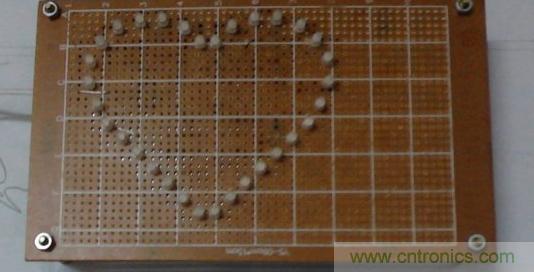 三八節(jié)將至！DIY心形LED流水燈！你們懂的~