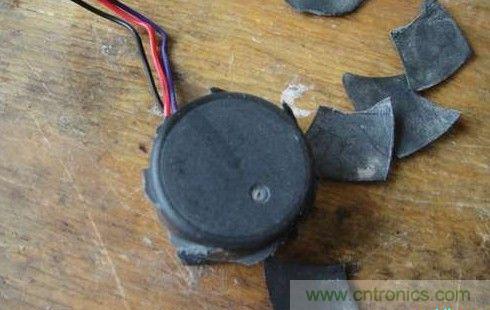 創(chuàng)意DIY！迷你風(fēng)力發(fā)電機！