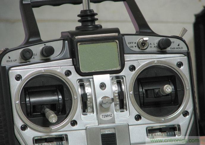 無人機 DIY 制作全過程，酷得不要不要的！