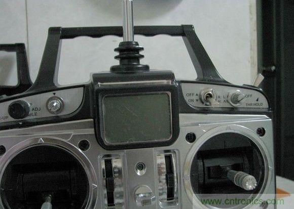 無人機 DIY 制作全過程，酷得不要不要的！