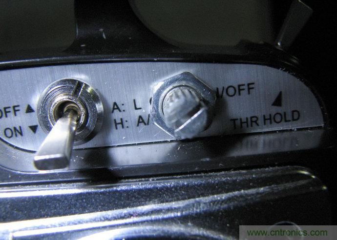 無人機 DIY 制作全過程，酷得不要不要的！