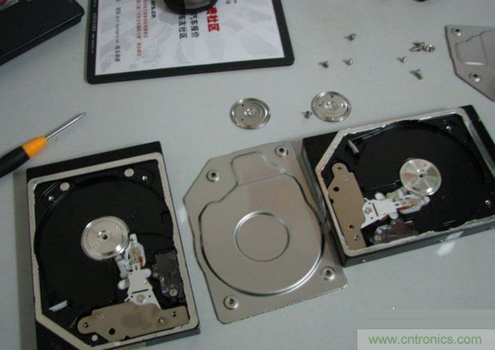 無人機 DIY 制作全過程，酷得不要不要的！