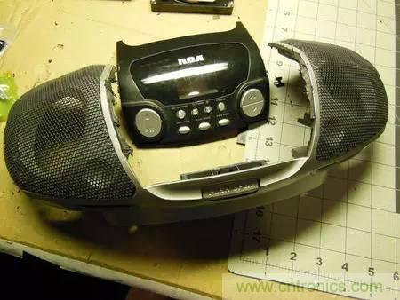 廢舊收音機(jī)如何變身成酷炫機(jī)器人？