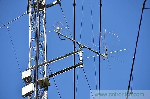 波音787天線布局太夸張？汽車天線復(fù)雜度正逐步接近