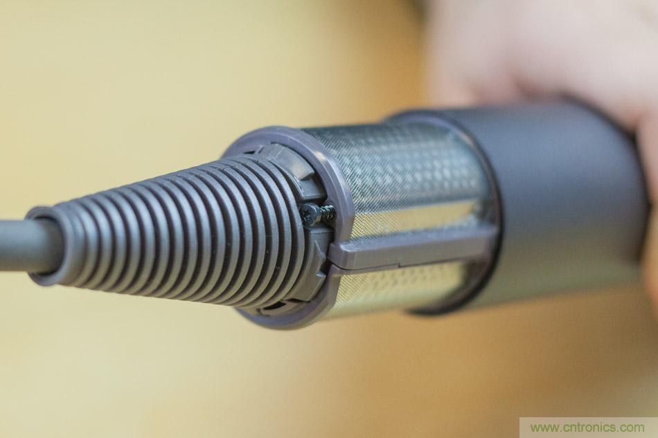 拆解戴森吹風機：近三千元的價格貴在哪？