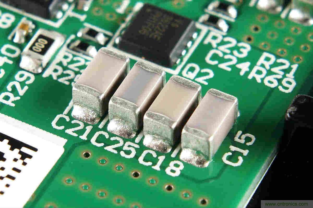 拆解對比：系出同門，小米、紫米無線充電器的差別有多大？