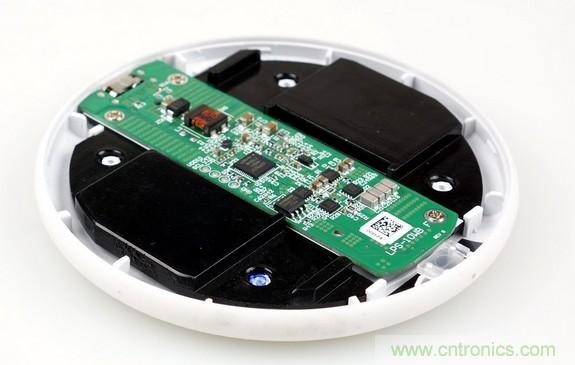 拆解對比：系出同門，小米、紫米無線充電器的差別有多大？