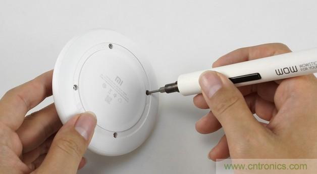 拆解對比：系出同門，小米、紫米無線充電器的差別有多大？