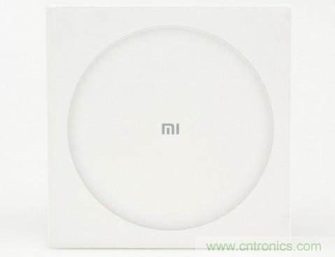 拆解對比：系出同門，小米、紫米無線充電器的差別有多大？