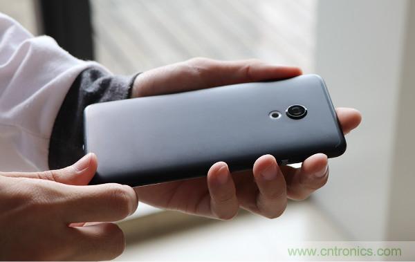 魅族M15拆解：做工精致，壓感Home鍵采用中國芯