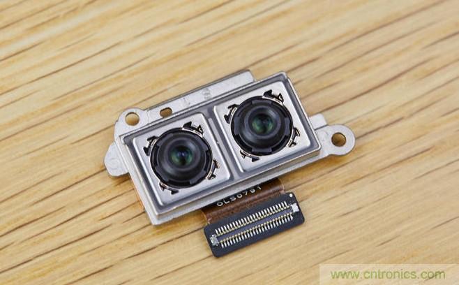 拆解黑鯊手機：多級直觸一體式液冷系統(tǒng)有什么門道？