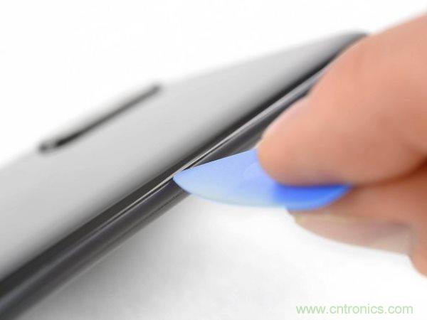 深度拆解能拍清月亮的手機(jī)&mdash;P30 