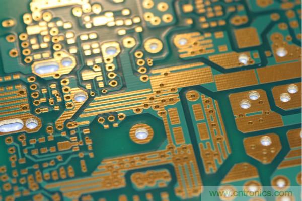 為什么加了屏蔽罩，測試效果反而不好？