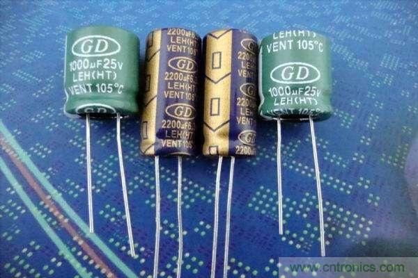 電源設(shè)計(jì)中濾波電容如何選取？