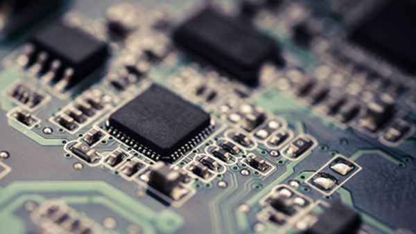 運算放大器輸出電壓反向問題：正確選型，輕松化解！